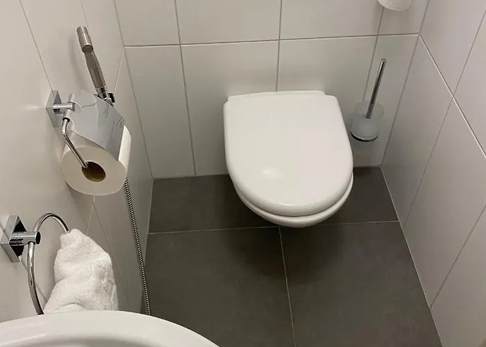 Föhren Nest Zell Am *